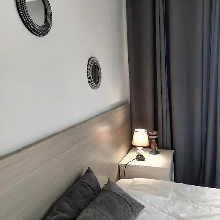 Apartamento Luxury No. 202 *