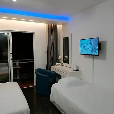 Luxury No. 202 Apartamento *